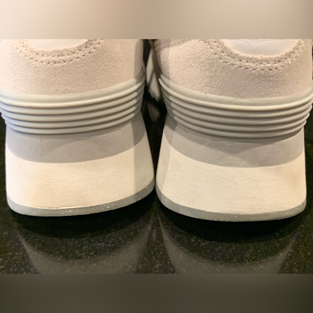 Women’s Nee Balance 574 Reflection Sneakers, Size 8 - Picture 12 of 16